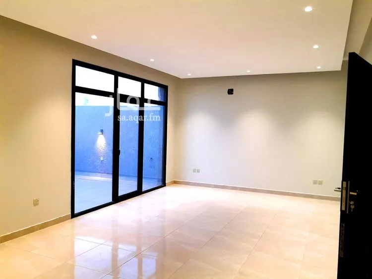 فيلا للبيع في شارع أحمد بن غالب, حي العارض, مدينة الرياض, منطقة الرياض صورة 3