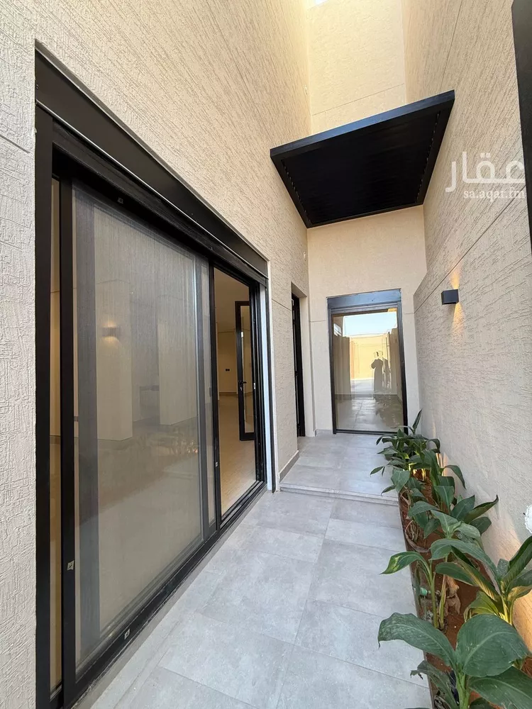 دور للبيع في شارع المنذر بن عبدالله, حي الملك سلمان, مدينة الرياض, منطقة الرياض صورة 3