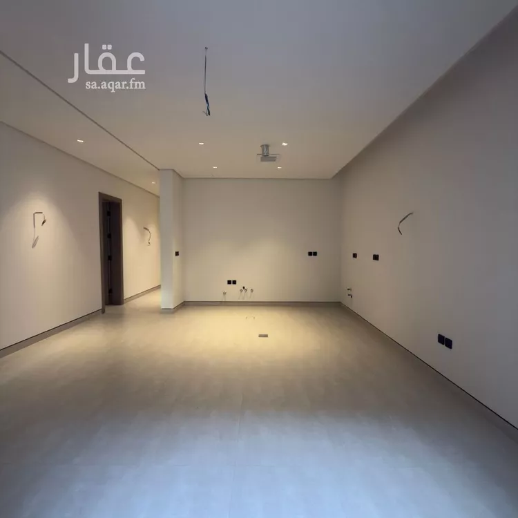 Floor for Sale in Riyadh Al Yasmin صورة 5