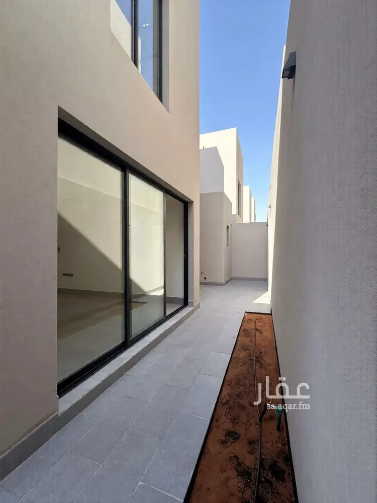 فيلا للبيع في شارع رقم 68, حي الياسمين, مدينة الرياض, منطقة الرياض صورة 5
