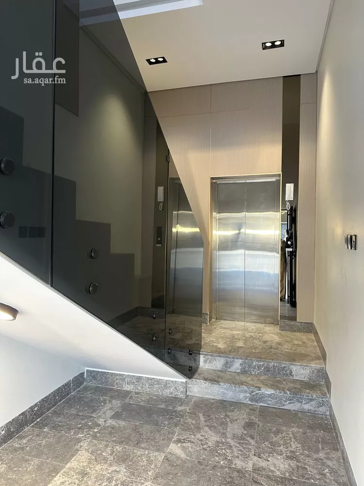 دور للبيع في شارع شهيد الدين ثم الوطن محمد يحيى محمد الب, حي العارض, مدينة الرياض, منطقة الرياض صورة 2