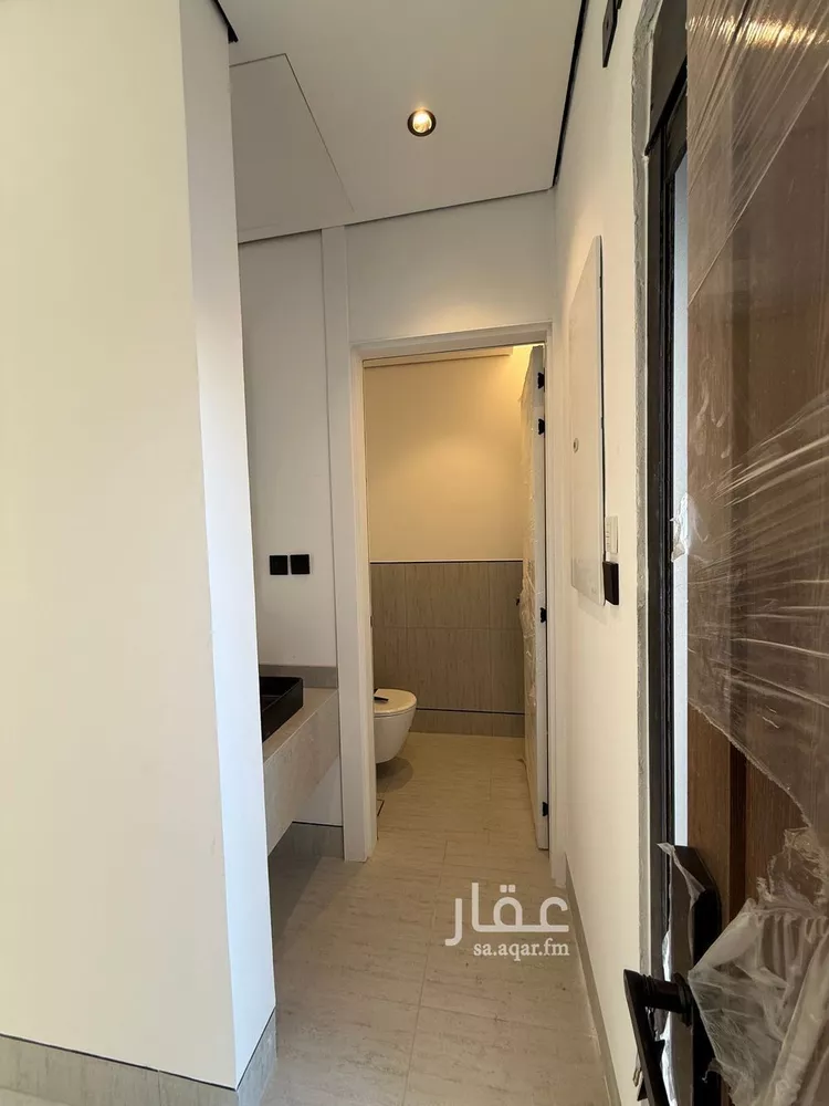 دور للبيع في شارع المنذر بن عبدالله, حي الملك سلمان, مدينة الرياض, منطقة الرياض صورة 4