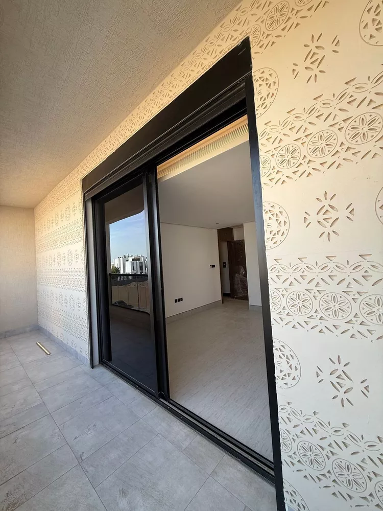 Floor for Sale in Riyadh Salah Ad Din 6