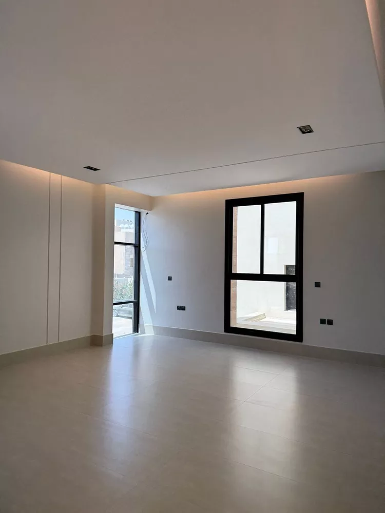 Floor for Sale in Riyadh Al Arid صورة 4