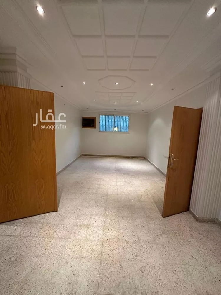 فيلا للإيجار في شارع مصعب بن عبدالله, حي ظهرة البديعة, مدينة الرياض, منطقة الرياض صورة 4