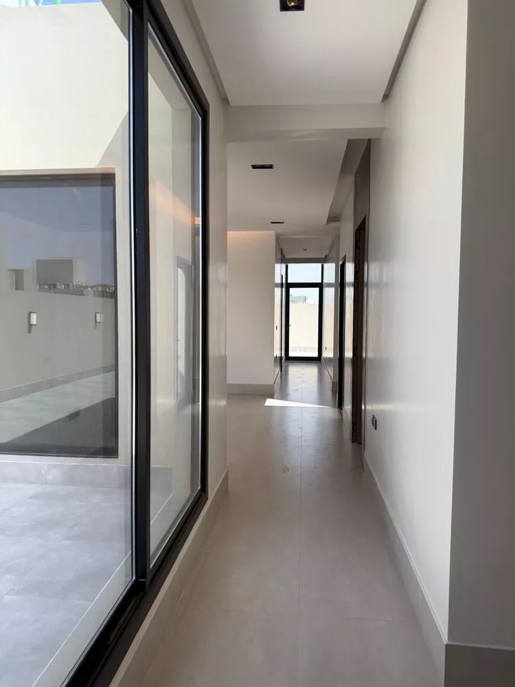 Floor for Sale in Riyadh Al Arid صورة 5