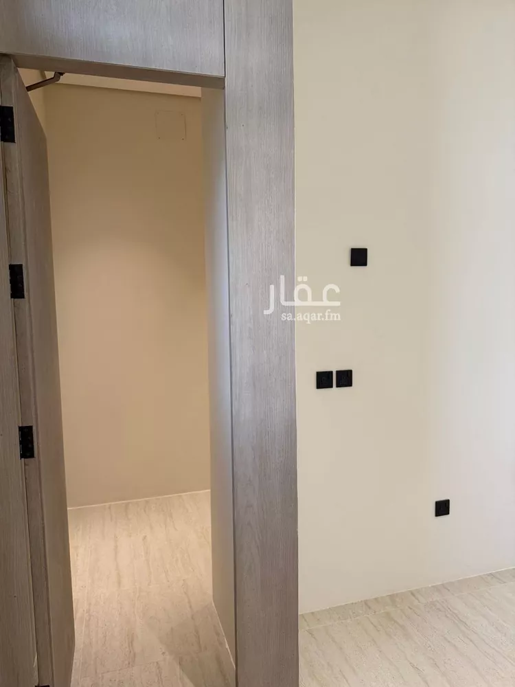 شقة للبيع في شارع حسين بن غنام, حي النزهة, مدينة الرياض, منطقة الرياض 10