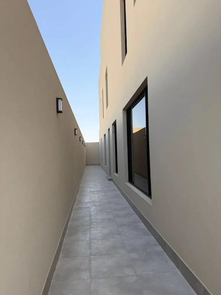 دور للبيع في شارع شهيد الدين ثم الوطن محمد يحيى محمد الب, حي العارض, مدينة الرياض, منطقة الرياض صورة 3