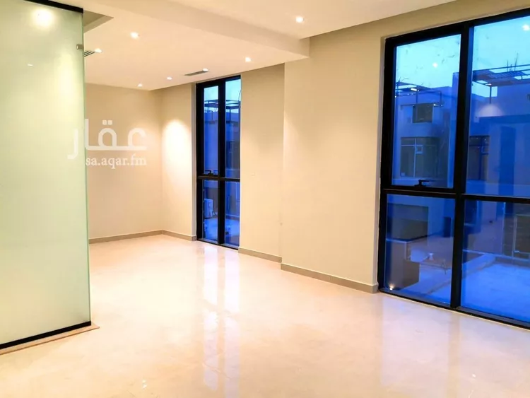 فيلا للبيع في شارع أحمد بن غالب, حي العارض, مدينة الرياض, منطقة الرياض صورة 5