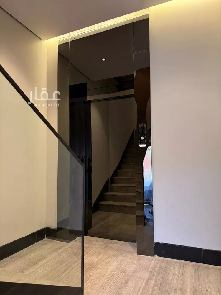 دور للبيع في شارع المنذر بن عبدالله, حي الملك سلمان, مدينة الرياض, منطقة الرياض صورة 4