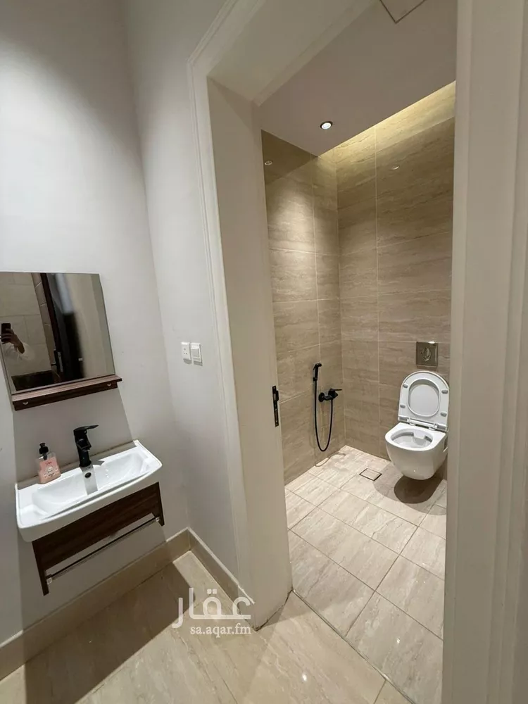 شقة للإيجار في شارع محمد بن عبدالعزيز الدغيثر, حي الملقا, مدينة الرياض, منطقة الرياض صورة 2