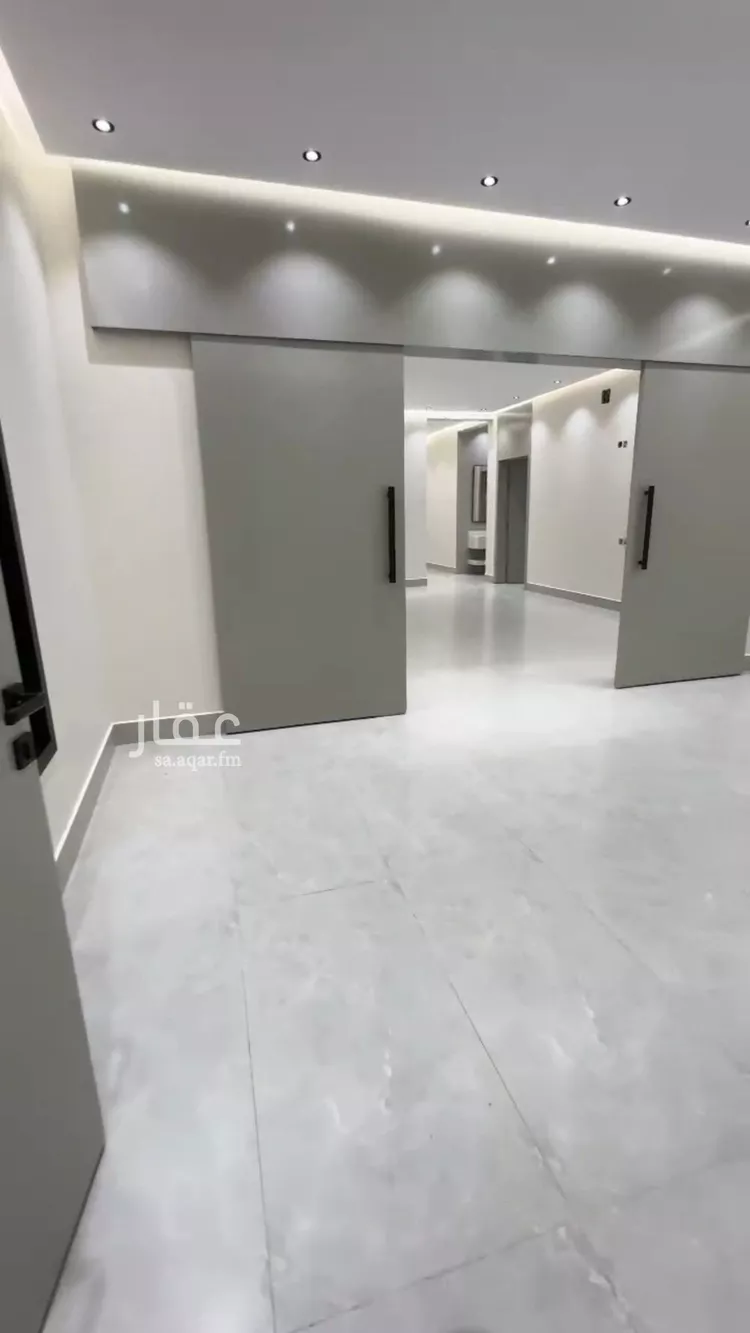 دور للبيع في شارع احمد المرعشى, حي ضاحية نمار, مدينة الرياض, منطقة الرياض صورة 2