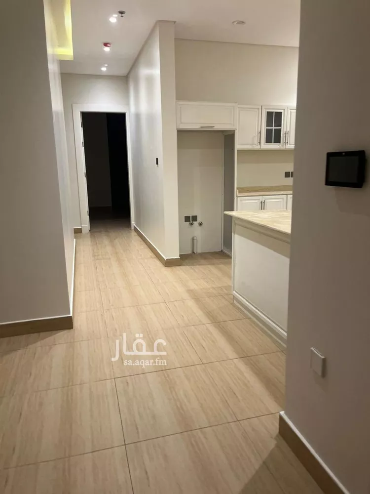 شقة للإيجار في شارع محمد بن عبدالعزيز الدغيثر, حي الملقا, مدينة الرياض, منطقة الرياض صورة 2