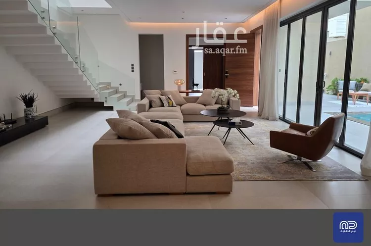 فيلا للبيع في شارع عبدالله بن مالك, حي القيروان, مدينة الرياض, منطقة الرياض صورة 2