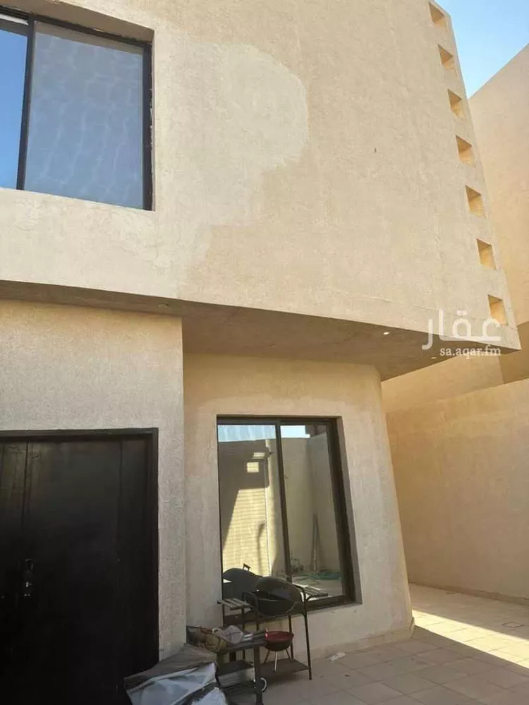 بيت للبيع في شارع حبيب الفهري, حي طويق, الرياض صورة 3
