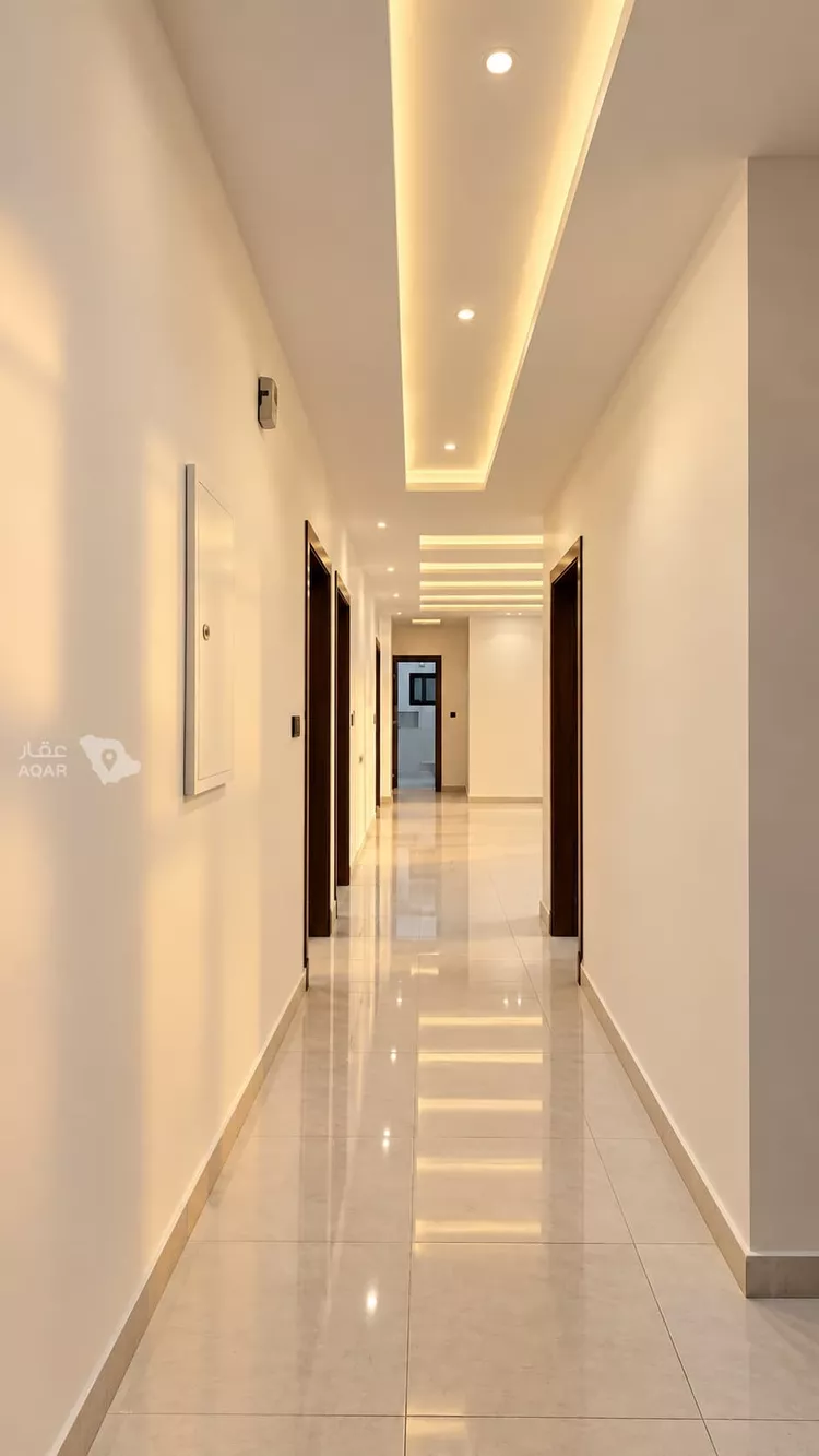 شقة للبيع في شارع عباد الناجي, حي مريخ, مدينة جدة, منطقة مكة المكرمة 6