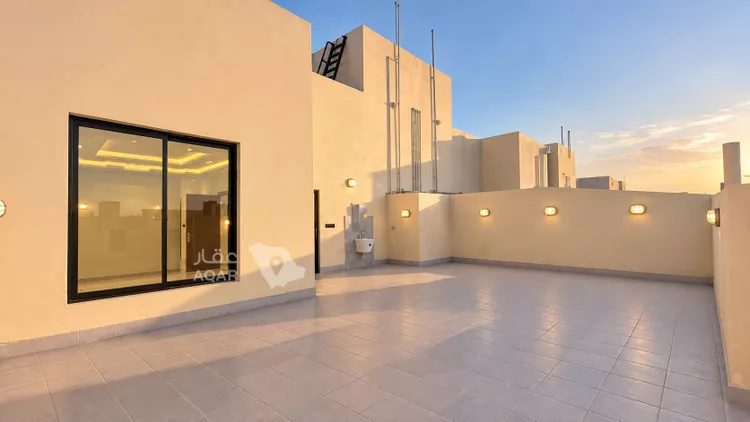 شقة للبيع في شارع عباد الناجي, حي مريخ, مدينة جدة, منطقة مكة المكرمة صورة 2