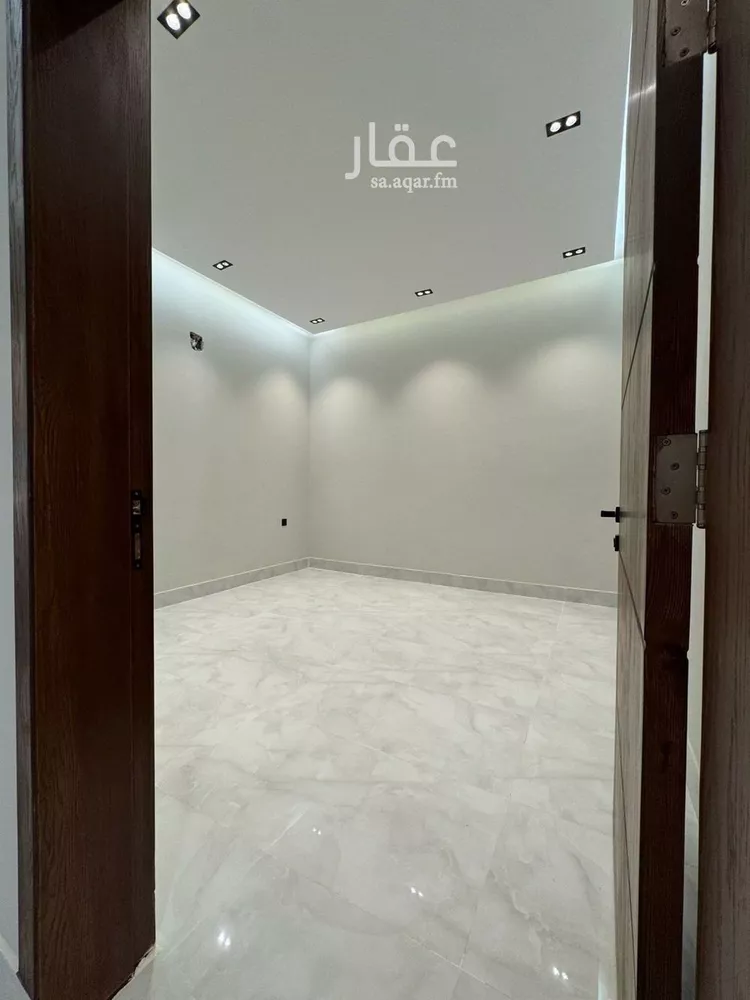 دور للبيع في شارع يحيى الغرناطي, حي الرمال, مدينة الرياض, منطقة الرياض صورة 5