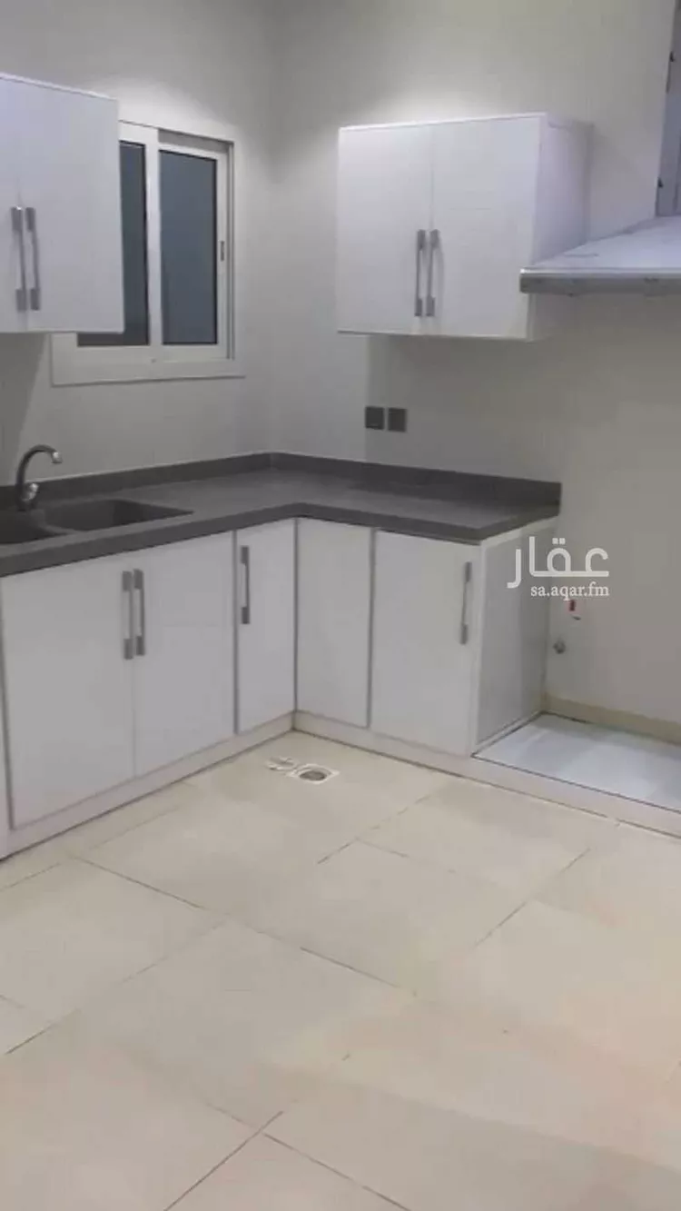 شقة للإيجار في شارع الشيخ عبدالله بن جبرين, حي القيروان, مدينة الرياض, منطقة الرياض 6