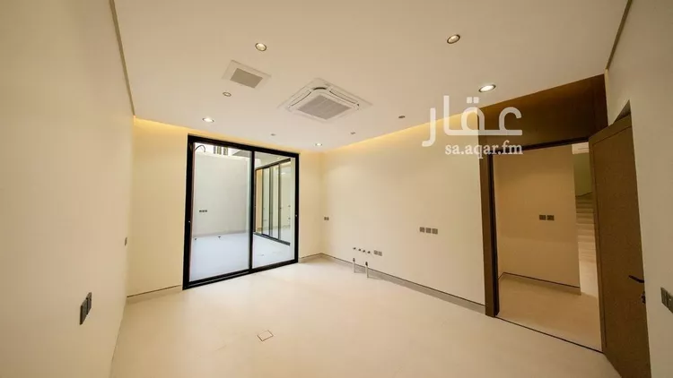 Villa for Sale in Riyadh Al Mahdiyah صورة 3
