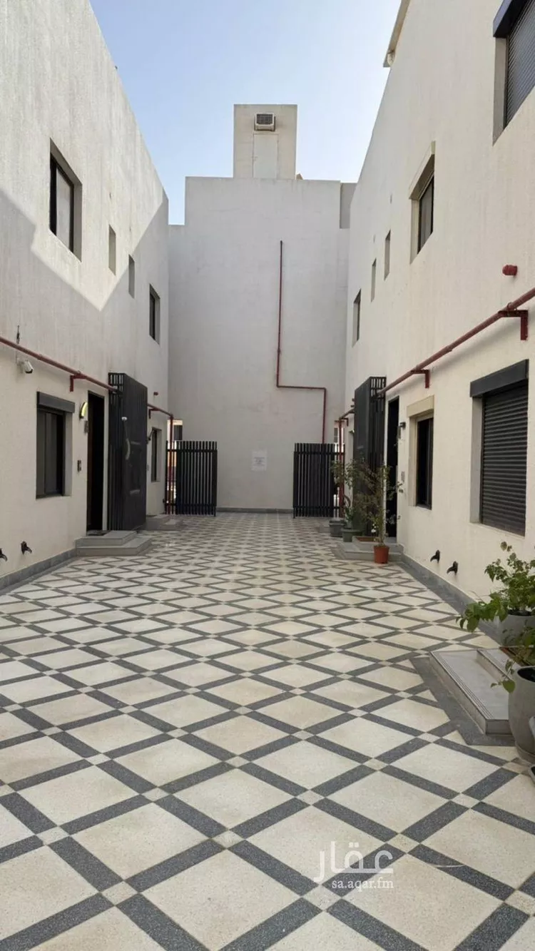 فيلا للبيع في شارع علي بن أحمد العمري, حي العارض, مدينة الرياض, منطقة الرياض صورة 2
