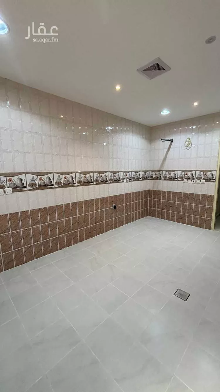 شقة للإيجار في شارع الرضوان ، حي العيون الجنوبية ، العيون ، الاحساء