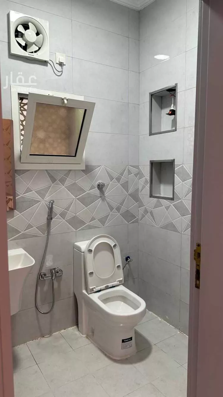 شقة للإيجار في شارع عبدالواحد ابن الحسين, حي السلام, مدينة المدينه المنوره, منطقة المدينة المنورة صورة 5
