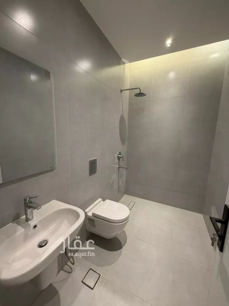 شقة للإيجار في شارع علقمة بن وائل, حي النرجس, مدينة الرياض, منطقة الرياض صورة 3
