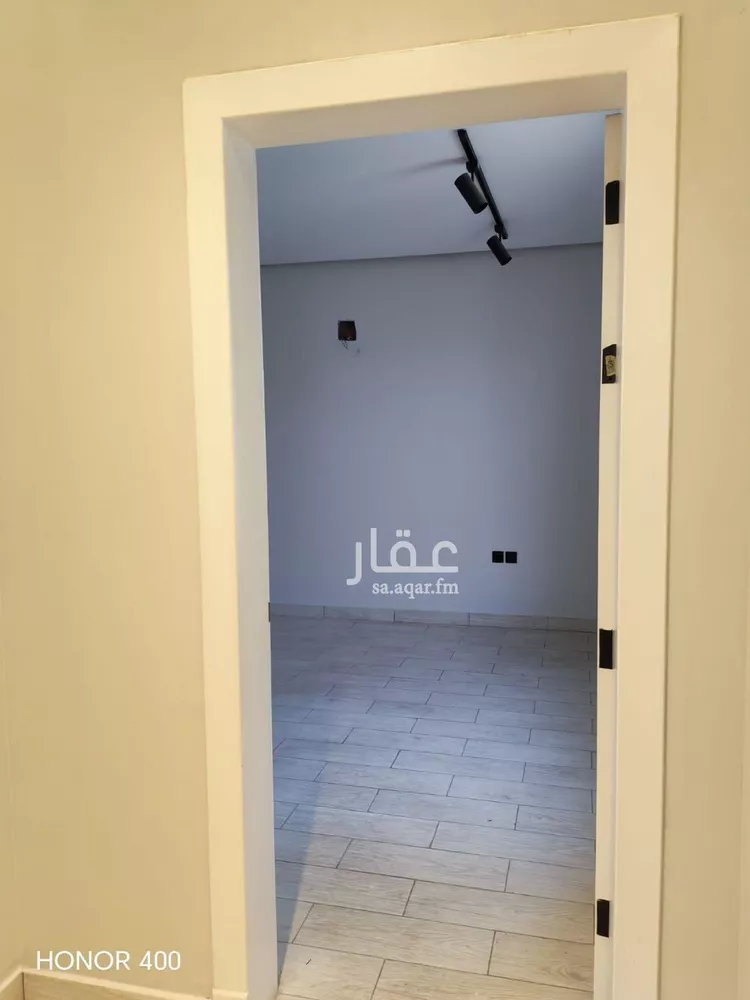 شقة للإيجار في شارع تمام الحبشي, حي الورود, مدينة الرياض, منطقة الرياض