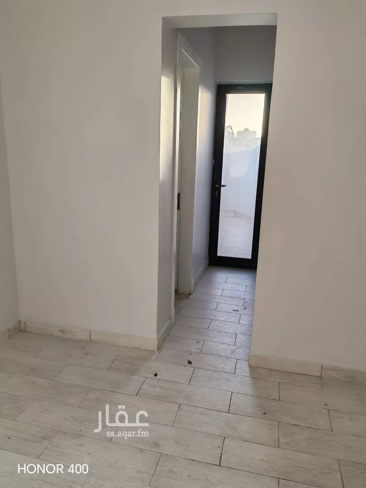 شقة للإيجار في شارع تمام الحبشي, حي الورود, مدينة الرياض, منطقة الرياض صورة 2