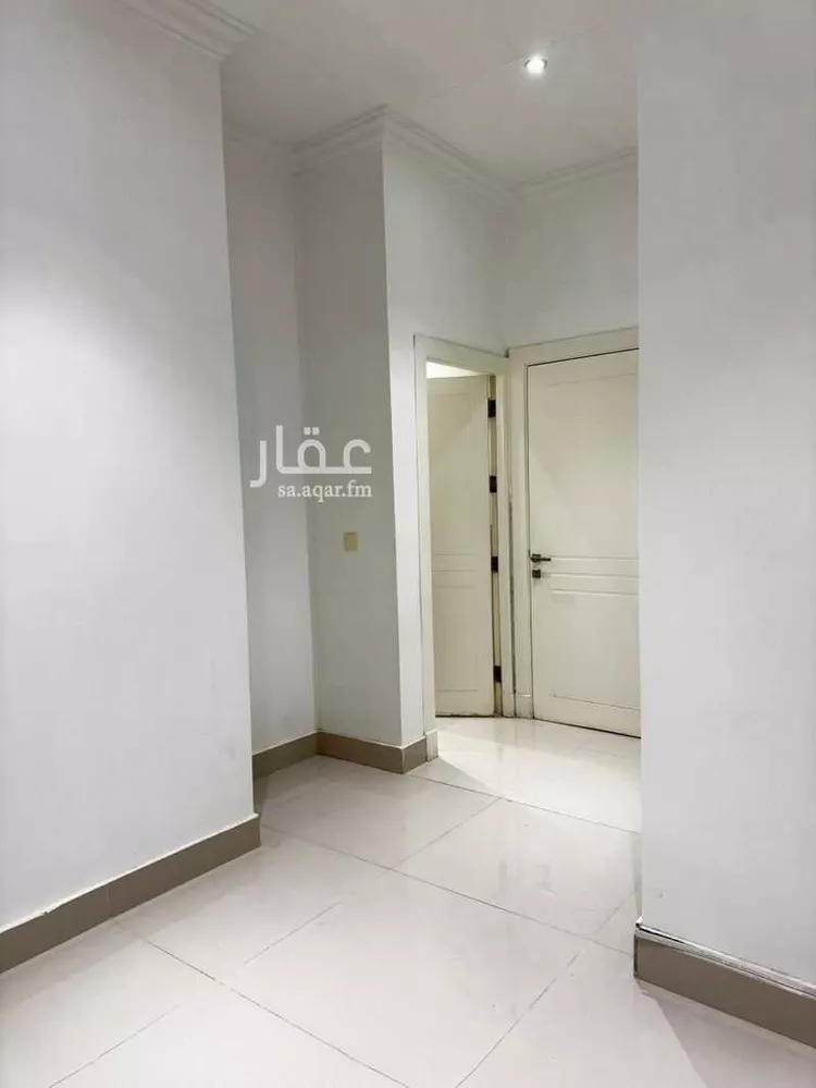 شقة للإيجار في شارع الامير طلابن عبدالعزيز ، حي الرفيعة ، الرياض ، منطقة الرياض صورة 4