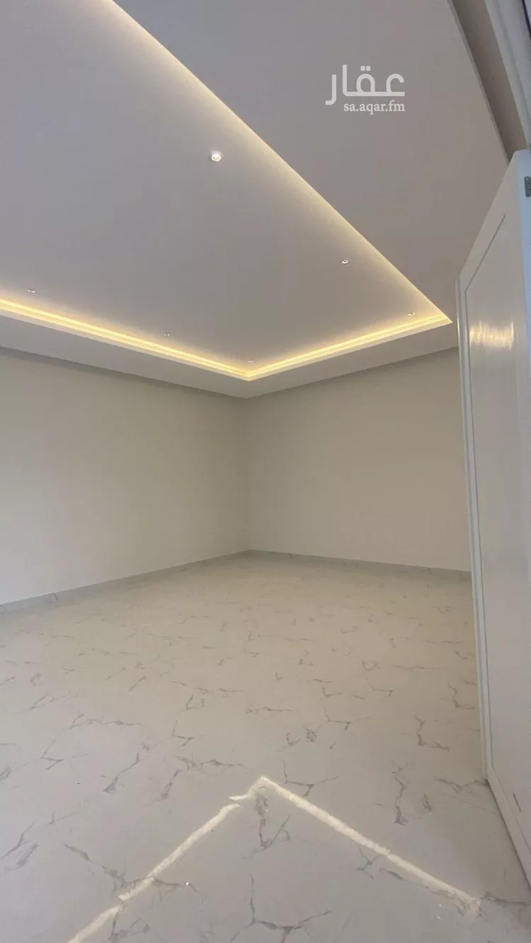 فيلا للبيع في شارع أبي الريحان البيروني, حي المهدية, مدينة الرياض, منطقة الرياض صورة 4