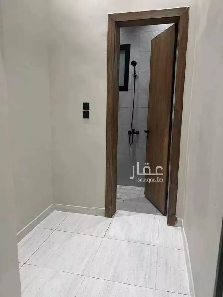 شقة للبيع في شارع شارع أبو بكر الصديق, حي الرحاب 1, مدينة جازان, منطقة جازان 6