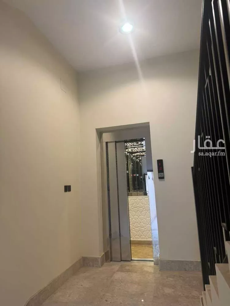 شقة للبيع في شارع سهيل بن السمط, حي السويدي الغربي, مدينة الرياض, منطقة الرياض صورة 2