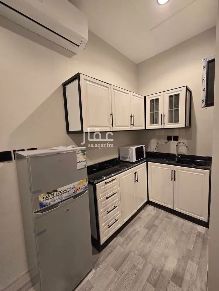 شقة للإيجار في شارع محمد بن عوجان, حي الحزم, مدينة الرياض, منطقة الرياض صورة 2