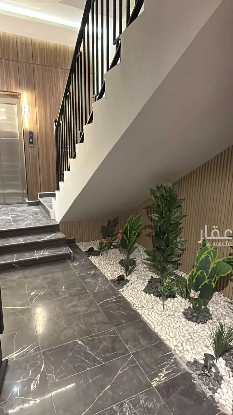 Floor for Sale in Riyadh Tuwaiq صورة 3