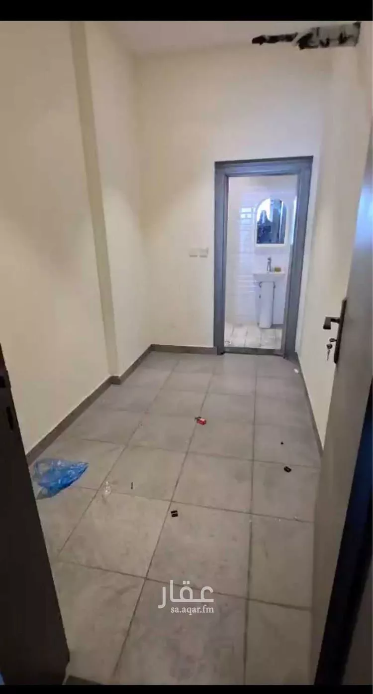 غرفة للإيجار في شارع خزامه بن يعمر ، حي الصفا ، جدة ، جدة