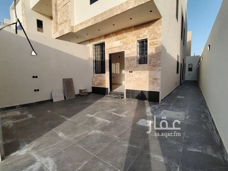دور للبيع في شارع الونان, حي الحزم, مدينة الرياض, منطقة الرياض صورة 3