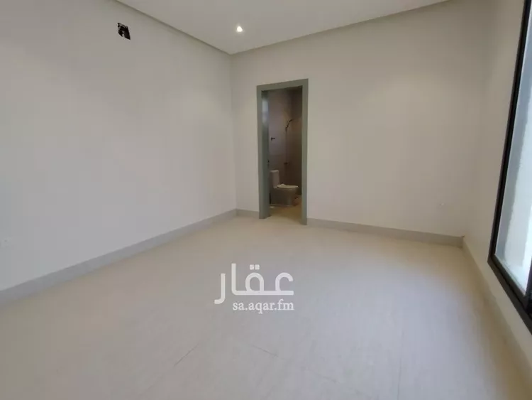 دور للبيع في شارع الإمام مسلم , حي بدر, مدينة الرياض, منطقة الرياض صورة 5