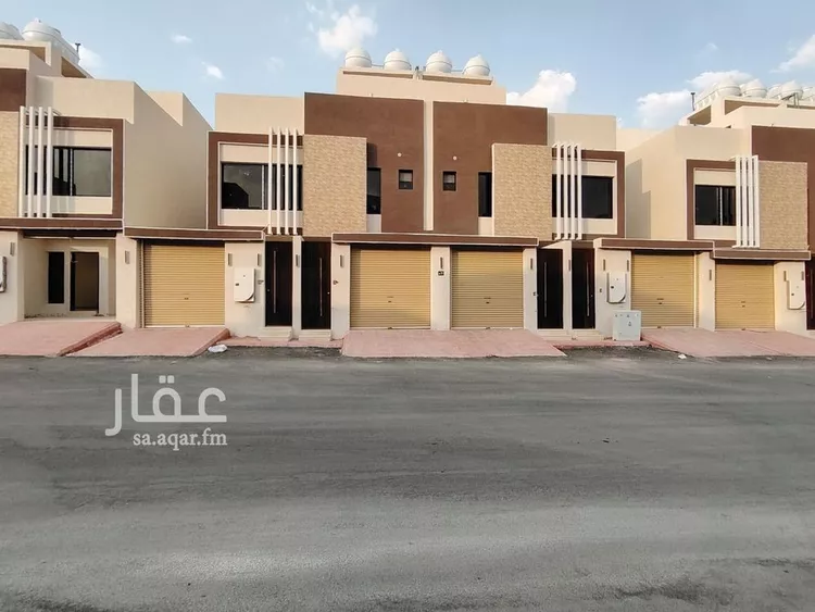 دور للبيع في شارع الإمام مسلم , حي بدر, مدينة الرياض, منطقة الرياض صورة 3