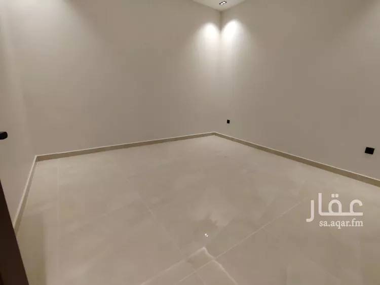 دور للبيع في شارع محمد سعيد سنبل, حي عكاظ, مدينة الرياض, منطقة الرياض صورة 5