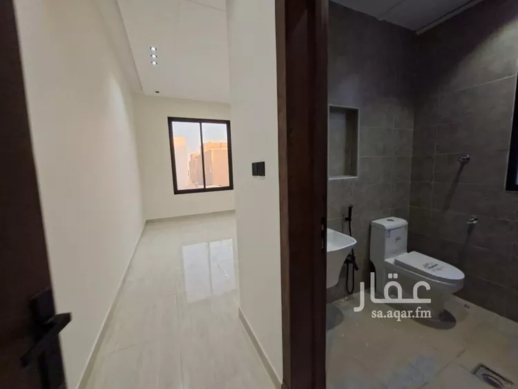 فيلا للبيع في شارع صالح الطاسان, حي العوالي, مدينة الرياض, منطقة الرياض صورة 5