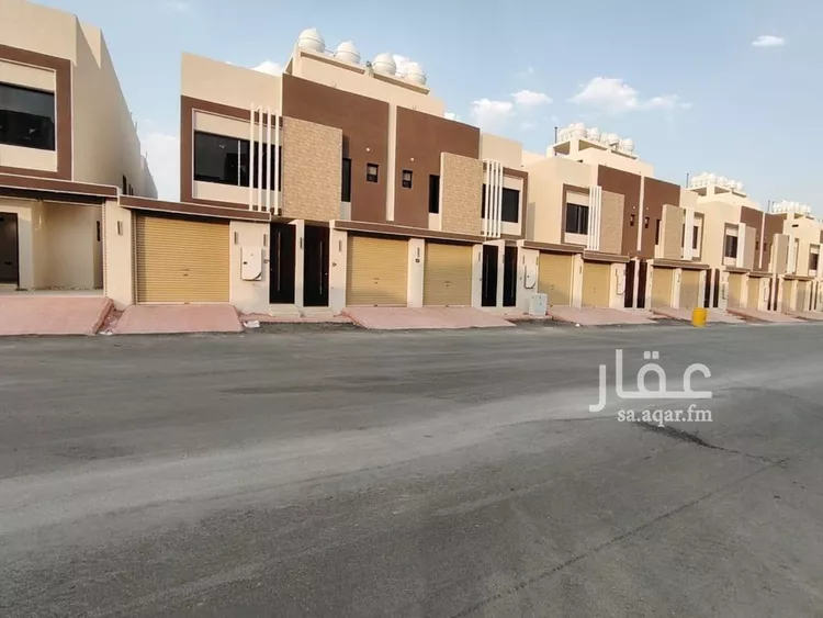 دور للبيع في شارع الإمام مسلم , حي بدر, مدينة الرياض, منطقة الرياض صورة 3