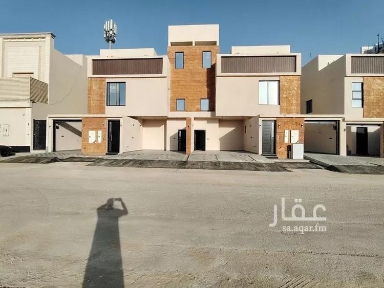 دور للبيع في شارع المكاسب, حي الحزم, مدينة الرياض, منطقة الرياض صورة 2