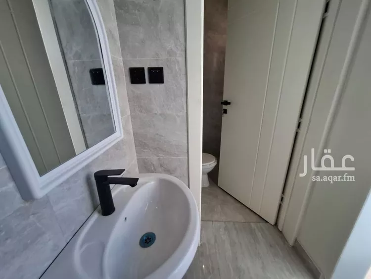 فيلا للبيع في شارع عبدالله بن بشر, حي العريجاء الغربي, مدينة الرياض, منطقة الرياض صورة 5