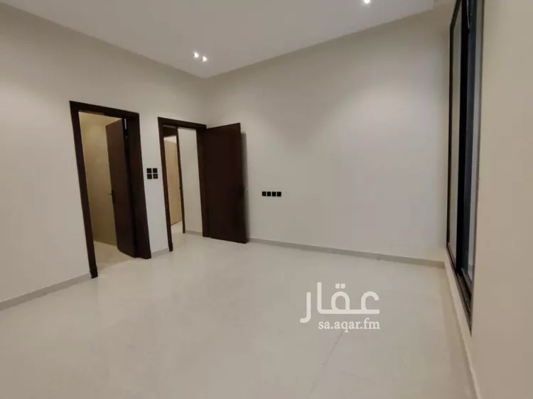 فيلا للبيع في شارع الحويمة, حي عكاظ, مدينة الرياض, منطقة الرياض صورة 5