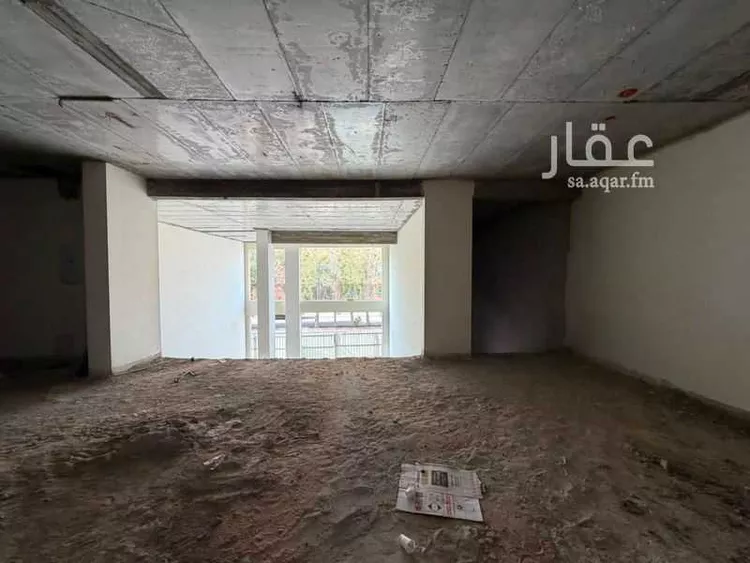 Shop for Rent in Jeddah Ash Shati صورة 3