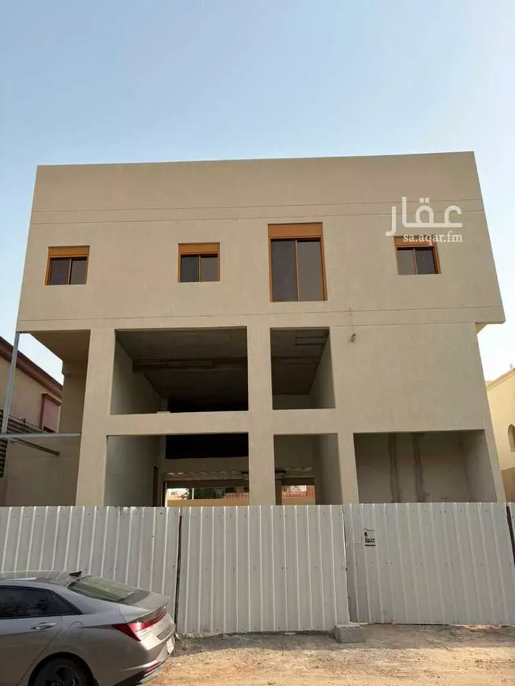 محل للإيجار في شارع حذيفة ابن اليمان, حي الشاطئ, مدينة جدة, منطقة مكة المكرمة
