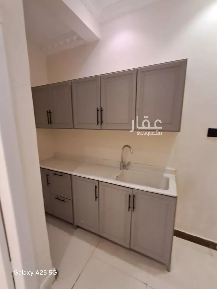 شقة للإيجار في شارع دباس بن راشد, حي قرطبة, مدينة الرياض, منطقة الرياض صورة 3