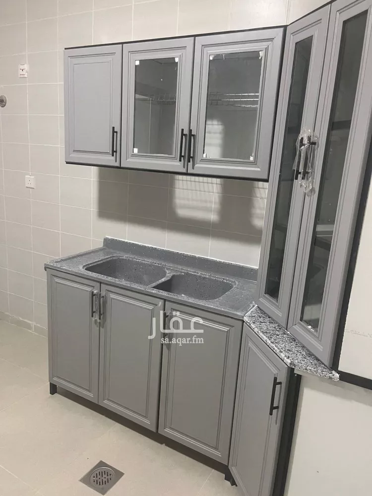 فيلا للإيجار في شارع سقطرة, حي الجنادرية, مدينة الرياض, منطقة الرياض صورة 3